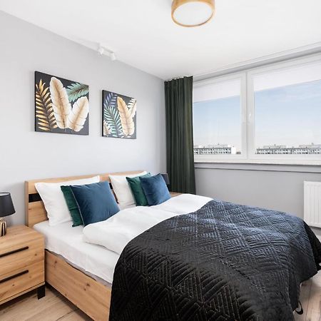Stylish Apartment Near Wroclavia For 4 Guests By Noclegi Renters Vratislav Exteriér fotografie