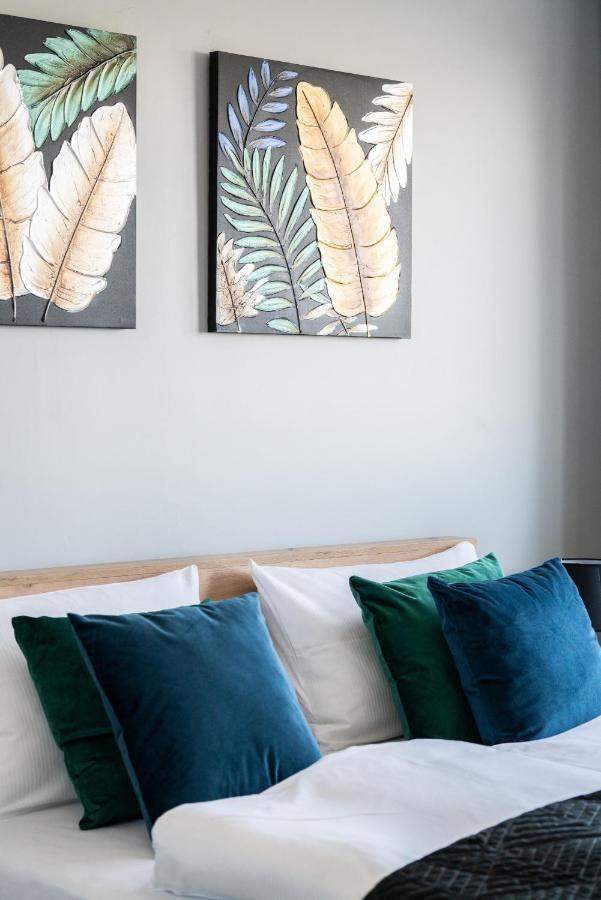 Stylish Apartment Near Wroclavia For 4 Guests By Noclegi Renters Vratislav Exteriér fotografie